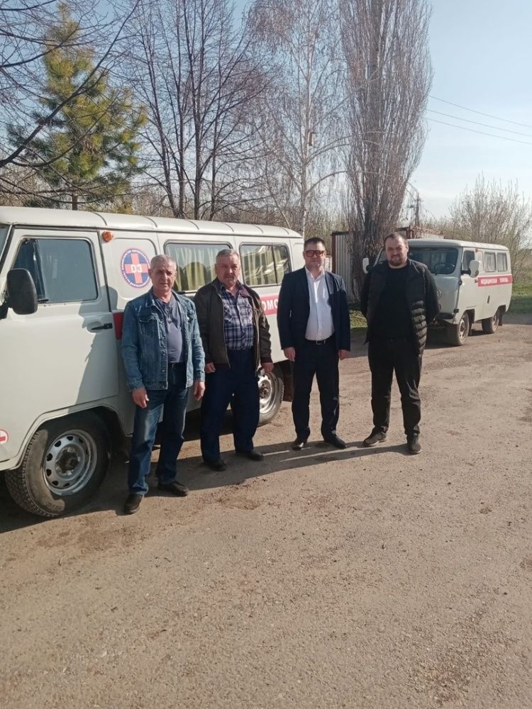 Партию гуманитарного груза для солдат, которые находятся в зоне СВО, отправили сотрудники Давлекановской ЦРБ